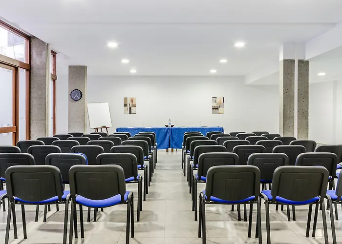 호텔 Crisol Faycan 3*