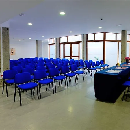 Hotel Crisol Faycán 3*