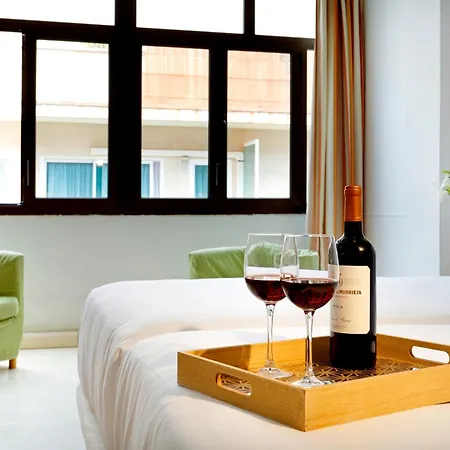 Crisol Faycan מלון 3*